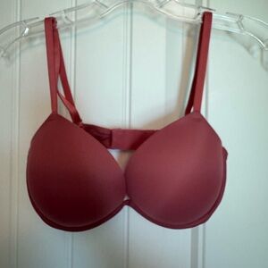 Victoria Secret Wear Everywhere Super Push Up